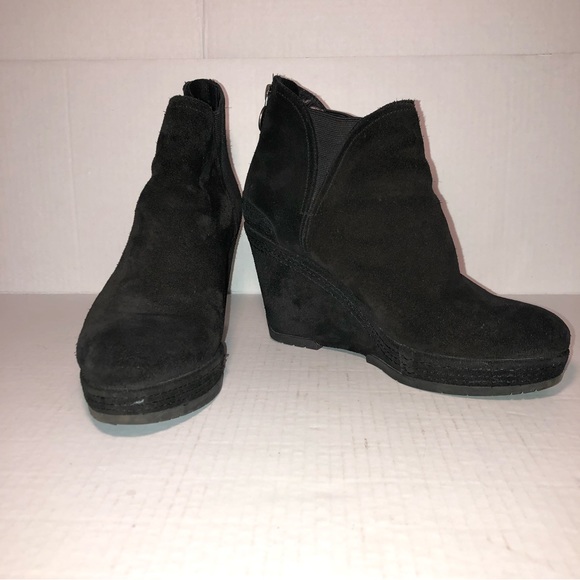 GEOX | Black Suede Wedge Booties | Size 38 US 7.5 - Picture 4 of 12